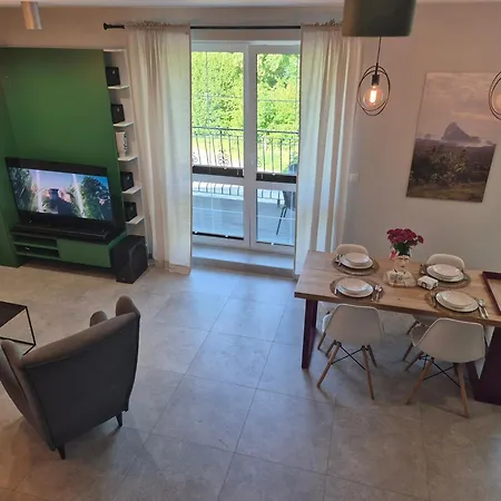 Z Widokiem Na Dom Oficera Apartament Borne Sulinowo