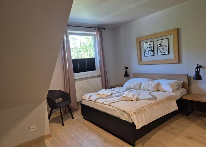 Z Widokiem Na Dom Oficera * Borne Sulinowo